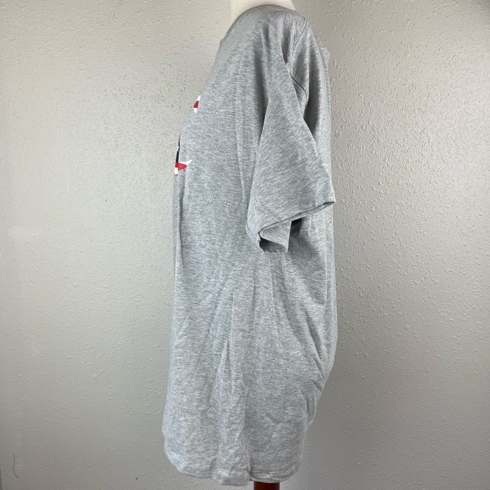 NWOT Champion Short Sleeve T-Shirt Size L - Picture 3 of 7